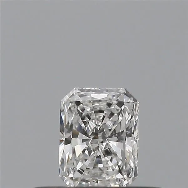 0.23ct Radiant Natural Diamond (Colour E, Clarity VS2, GIA Certified)