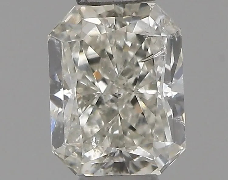0.31ct Radiant Natural Diamond (Colour I, Clarity SI2, Cut VG, IGI Certified)