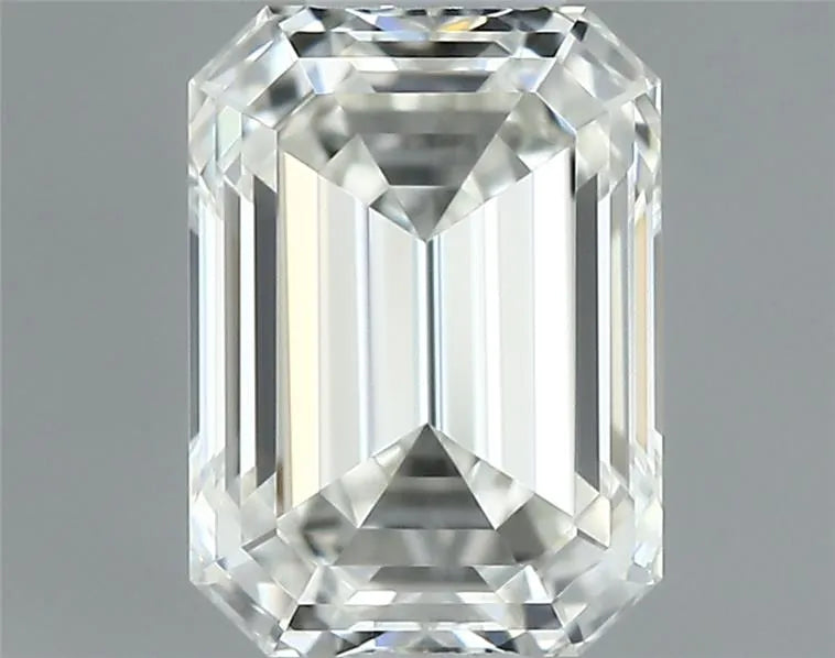 0.34ct Radiant Natural Diamond (Colour J, Clarity VS1, GIA Certified)