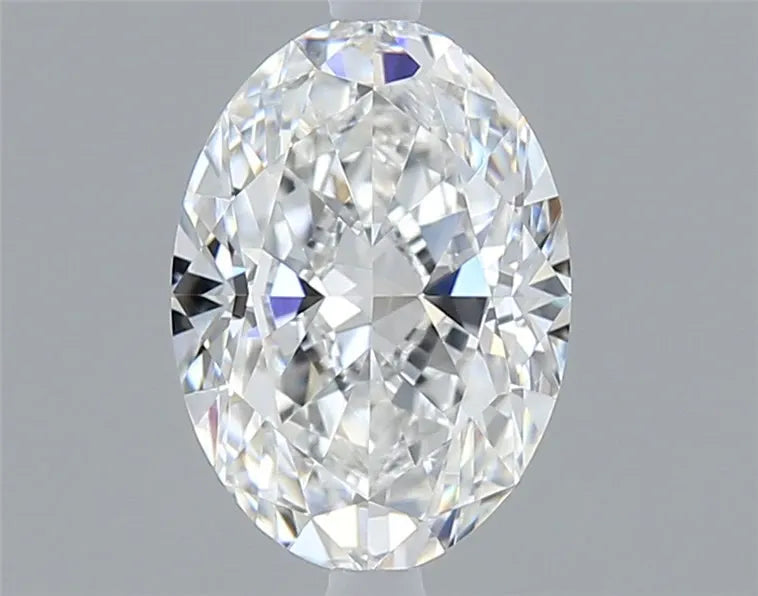 0.70ct Oval Natural Diamond (Colour E, Clarity VVS2, GIA Certified)