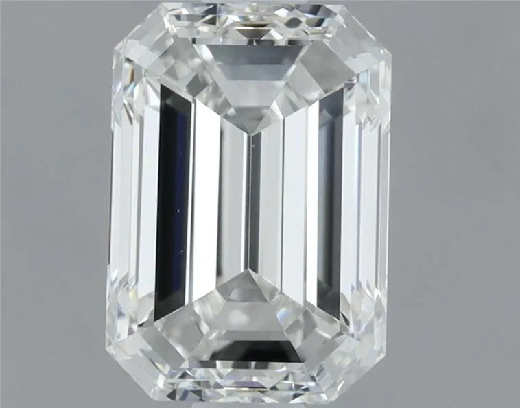 0.80ct Emerald Natural Diamond (Colour J, Clarity VVS1, GIA Certified)