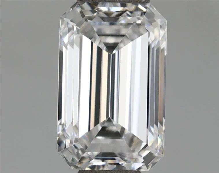 0.97ct Emerald Lab Grown Diamond (Colour D, Clarity VVS2, IGI Certified)