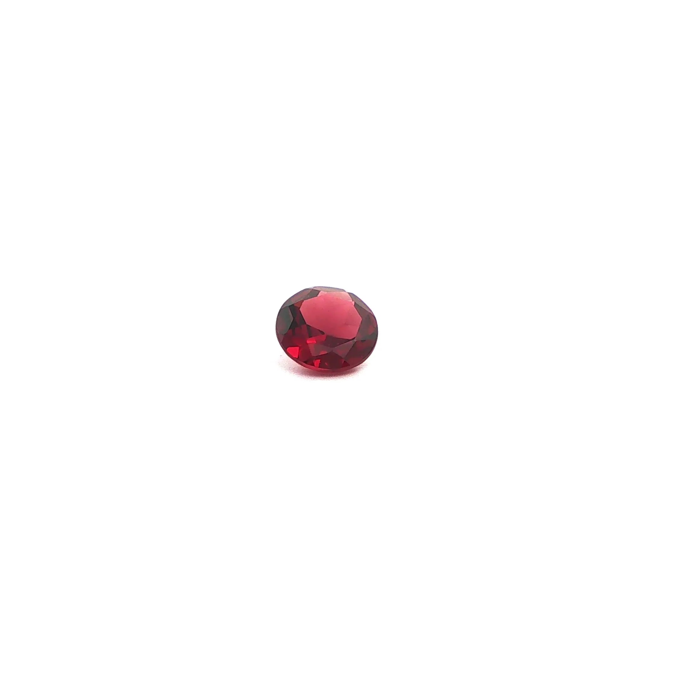 1.31ct Round Natural Garnet (Colour Red, Clarity Eye Clean, Cut Faceted)