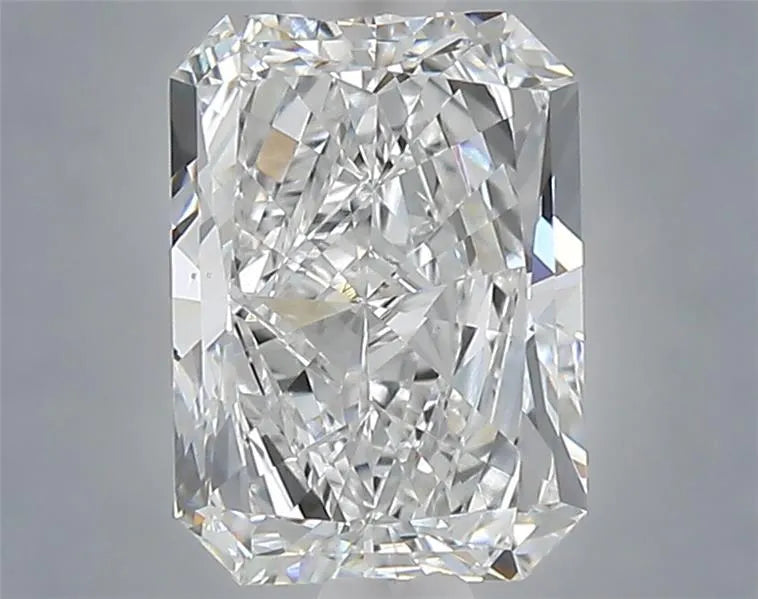 1.50ct Radiant Lab Grown Diamond (Colour E, Clarity VS1, IGI Certified)