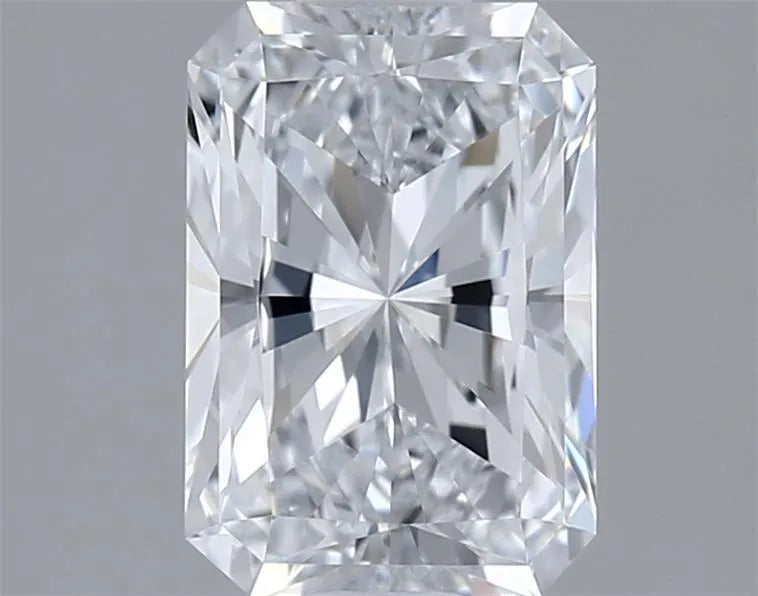 1.51ct Radiant Lab Grown Diamond (Colour D, Clarity VVS2, IGI Certified)