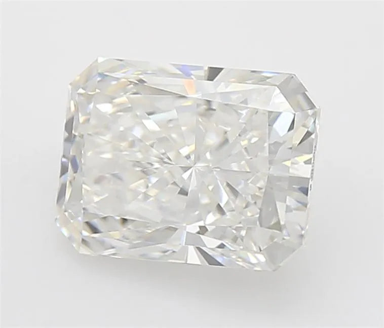 1.63ct Radiant Lab Grown Diamond (Colour F, Clarity VVS2, IGI Certified)