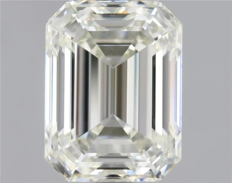 1.70ct Emerald Natural Diamond (Colour J, Clarity VVS1, HRD Certified)