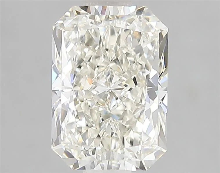 1.95ct Radiant Lab Grown Diamond (Colour H, Clarity VVS2, IGI Certified)