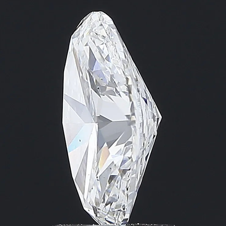 2.01ct Oval Lab Grown Diamond (Colour E, Clarity SI1, IGI Certified)