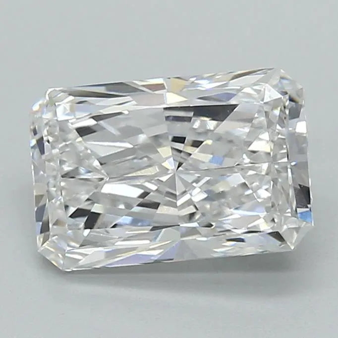 2.10ct Radiant Lab Grown Diamond (Colour E, Clarity VVS2, Cut EX, IGI Certified)