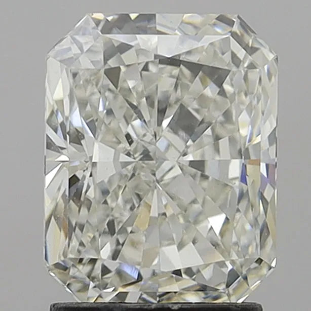 2.13ct Radiant Lab Grown Diamond (Colour G, Clarity VS1, IGI Certified)