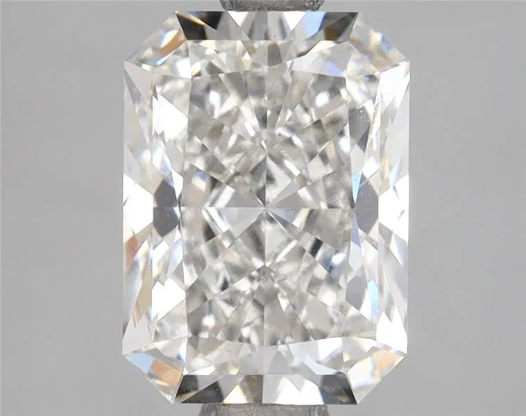 2.19ct Radiant Lab Grown Diamond (Colour F, Clarity VS1, IGI Certified)