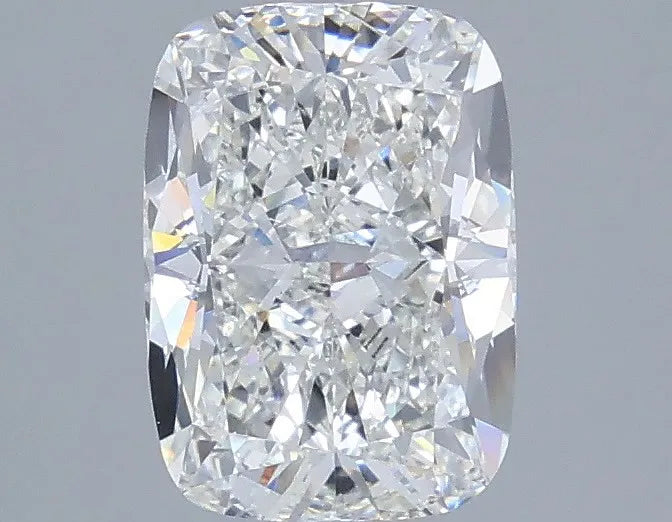2.25ct Cushion modified Lab Grown Diamond (Colour E, Clarity VVS2, IGI Certified)
