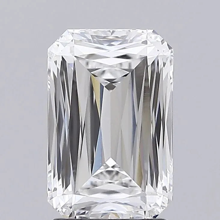 2.25ct Radiant Lab Grown Diamond (Colour F, Clarity VVS2, IGI Certified)