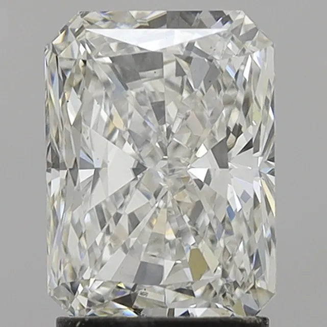 2.31ct Radiant Lab Grown Diamond (Colour G, Clarity VS2, IGI Certified)