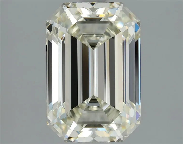 2.41ct Emerald Natural Diamond (Colour L, Clarity VVS1, GIA Certified)