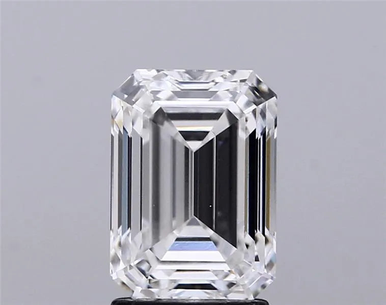 2.50ct Emerald Lab Grown Diamond (Colour D, Clarity VVS2, IGI Certified)