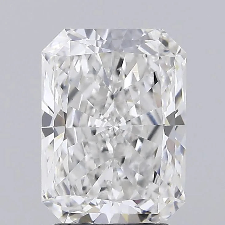 2.51ct Radiant Lab Grown Diamond (Colour E, Clarity VS1, IGI Certified)