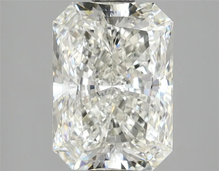 2.54ct Radiant Lab Grown Diamond (Colour G, Clarity VVS2, IGI Certified)