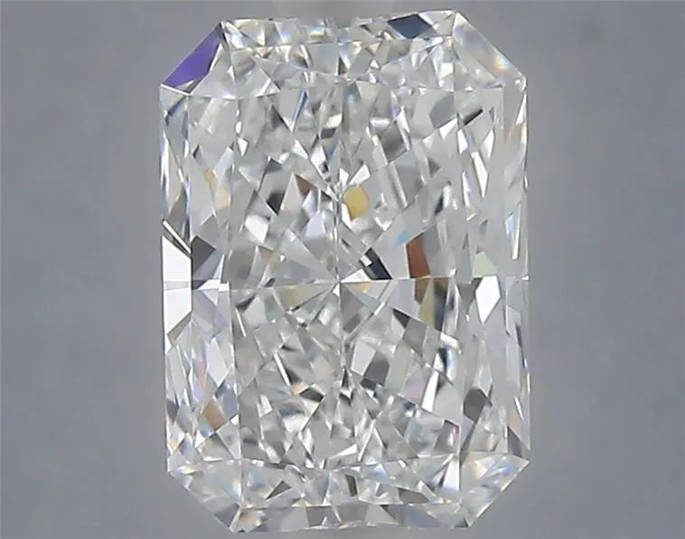 2.60ct Radiant Lab Grown Diamond (Colour D, Clarity VVS2, Uncertified)