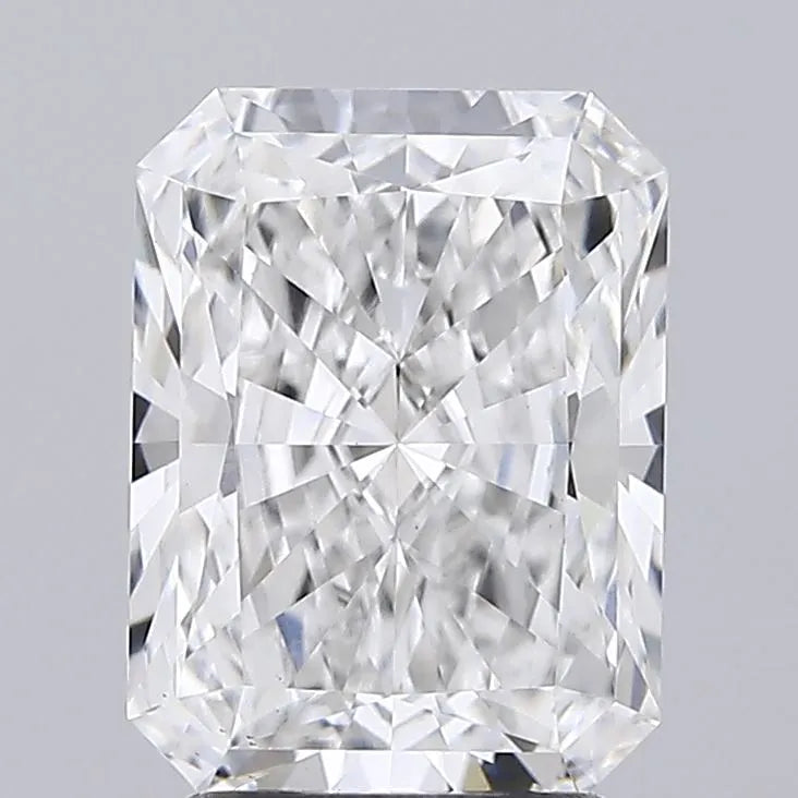 2.66ct Radiant Lab Grown Diamond (Colour E, Clarity VS1, IGI Certified)