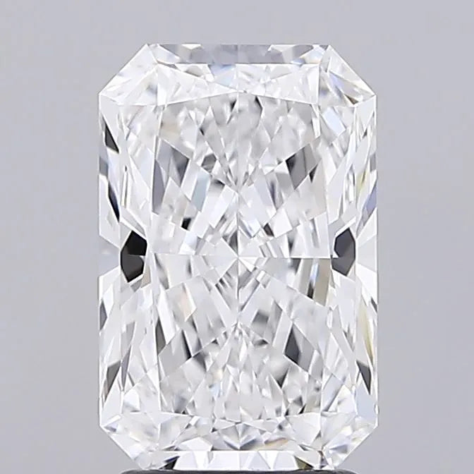 2.81ct Radiant Lab Grown Diamond (Colour D, Clarity VVS1, IGI Certified)