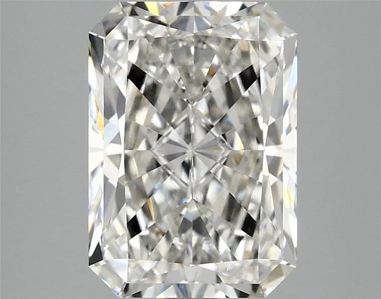 2.86ct Radiant Lab Grown Diamond (Colour F, Clarity VVS2, IGI Certified)