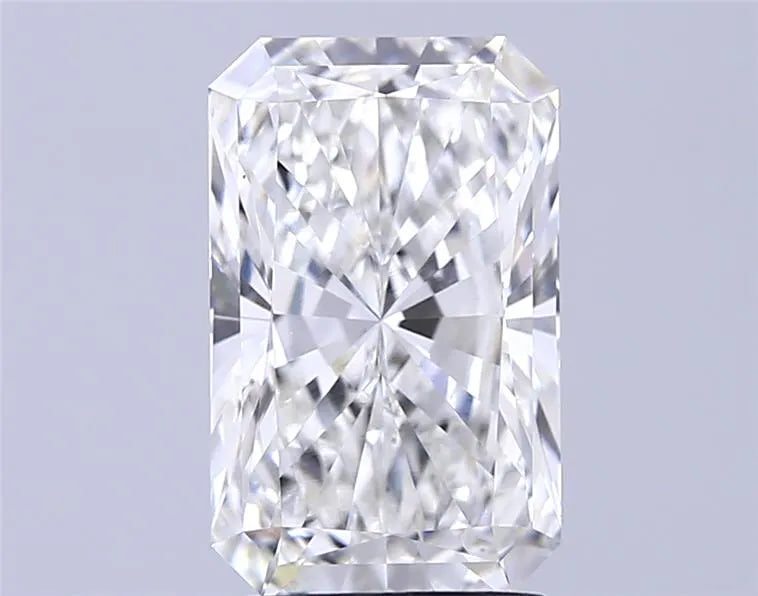 2.91ct Radiant Lab Grown Diamond (Colour G, Clarity VS1, IGI Certified)