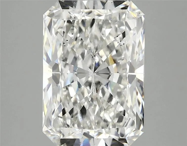 3.10ct Radiant Lab Grown Diamond (Colour G, Clarity SI1, IGI Certified)