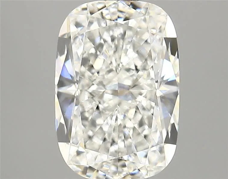 4.23ct Cushion modified Lab Grown Diamond (Colour E, Clarity VS1, IGI Certified)